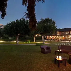 https://le-clos-marcel.hotels-rhonealpes.com